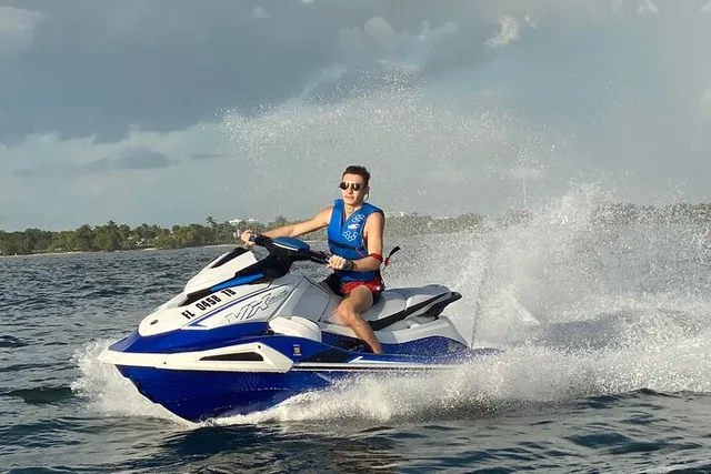 Miami Jet Ski Rental in Biscayne Bay 1 hr - Image 3