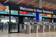 New York Airport Transfer to Times Square thumbnail 3