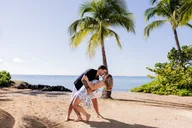 Honolulu Vacation Photoshoot thumbnail 3