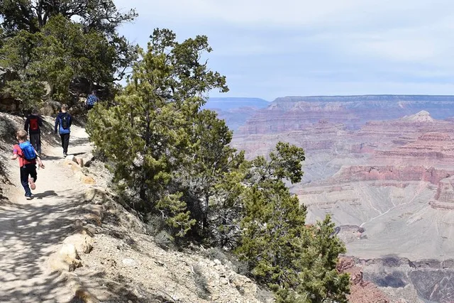 Las Vegas Grand Canyon South Rim Tour with Lunch - Image 2