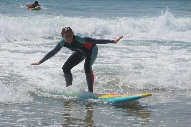 Los Angeles Surf Lesson - Image 4