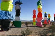 Las Vegas Sign and Seven Magic Mountains Photo Tour thumbnail 2