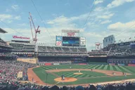 Minneapolis Baseball Game at Target Field thumbnail 3