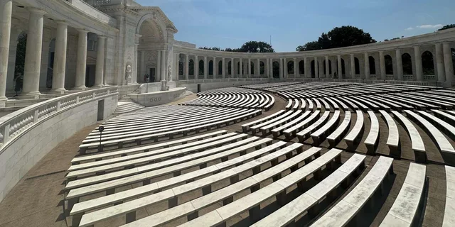 Arlington Cemetery Heroes and History Tour - Image 6