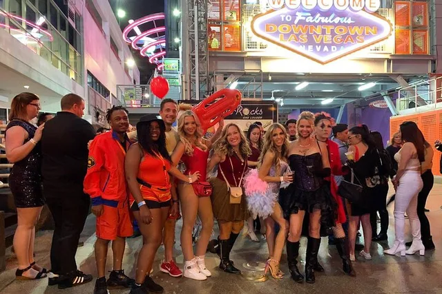 Las Vegas Party Pass with Drinks & Party Bus - Image 3