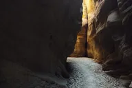 Kanab Buckskin Gulch and Wire Pass Hike Full Day thumbnail 4