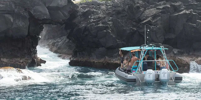 Kona Coast Snorkeling Tour with Lunch 4.5 hr - Image 4
