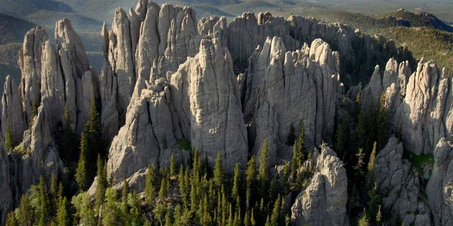 Custer State Park Jeep Safari & Mammoth Site Tour - Image 4