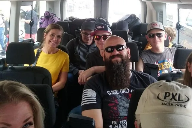 Galveston to Houston Airport Shuttle - Image 4