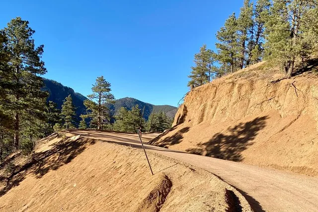 Colorado Springs eBike Adventure: Rampart Range Road - Image 4