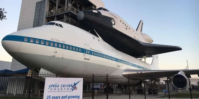 Houston Airport Private Transfer to Downtown - Image 6