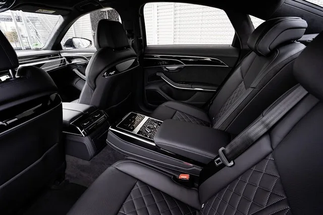 Chicago Private Airport Transfer - Image 4