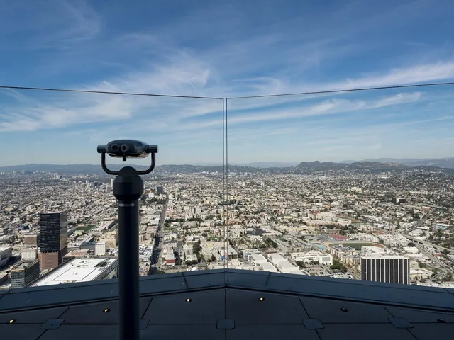 Los Angeles Skyspace Admission with Optional Skyslide - Image 6