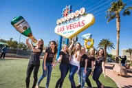 Las Vegas Strip Limo Tour with Photographer thumbnail 1