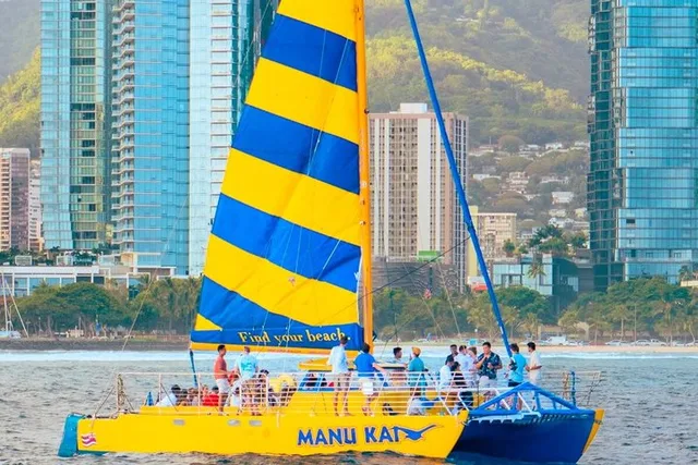 Honolulu Swim, Snorkel & Sail 2 hr - Image 4