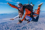 Las Vegas Tandem Skydiving Experience 3 hr thumbnail 4
