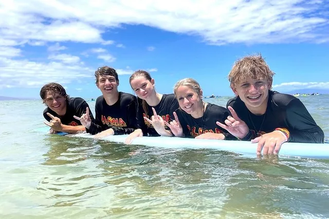 Maui Surf Lesson - Image 1