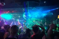 Austin Sixth Street Bar Crawl thumbnail 2