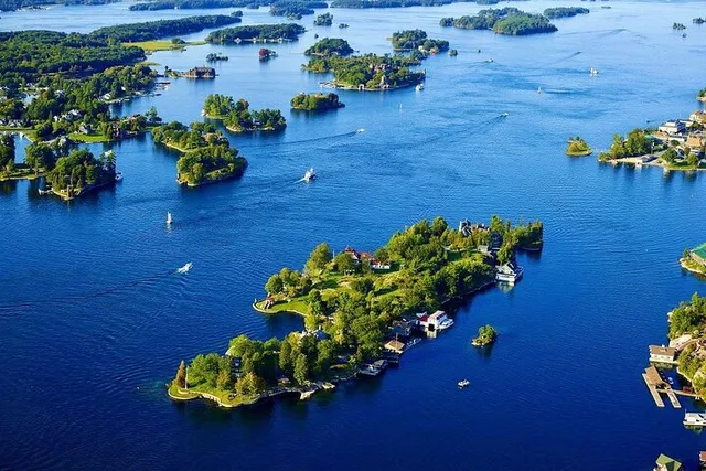 Clayton Sightseeing Boat Tour of 1000 Islands - Image 3