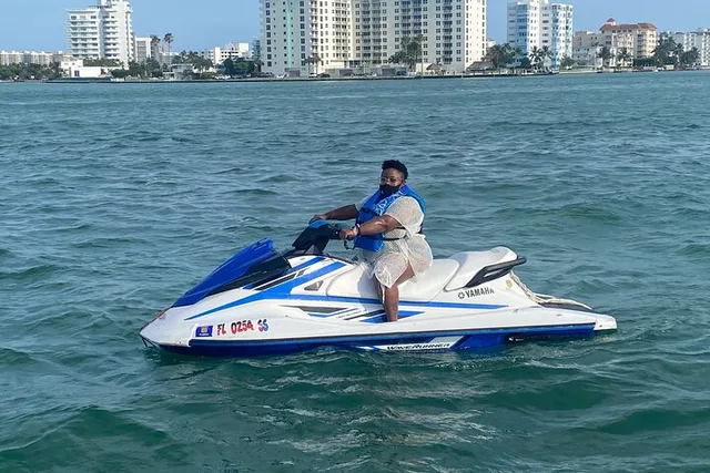 Miami Jet Ski Ride 1 Hour - Image 4