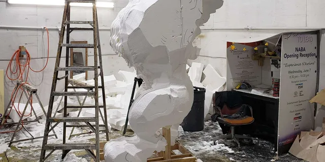 New Orleans Mardi Gras World Behind-the-Scenes Tour - Image 6