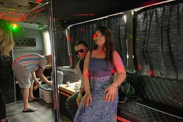 Miami Party Bus Tour: Wynwood, Brickell & Little Havana - Image 2