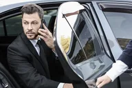 Boston Private Limo Transfer 30 min thumbnail 2