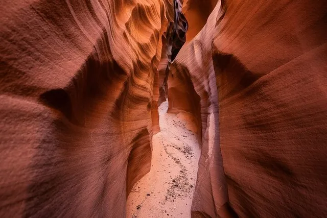 Wind Canyon Slot Tour - Image 4