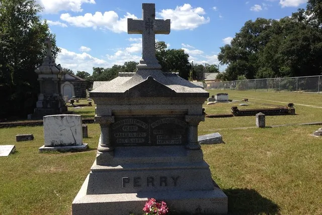 Pensacola Walking Cemetery Tour - Image 2