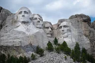 Mt Rushmore, Crazy Horse & Custer State Park Private Tour thumbnail 1