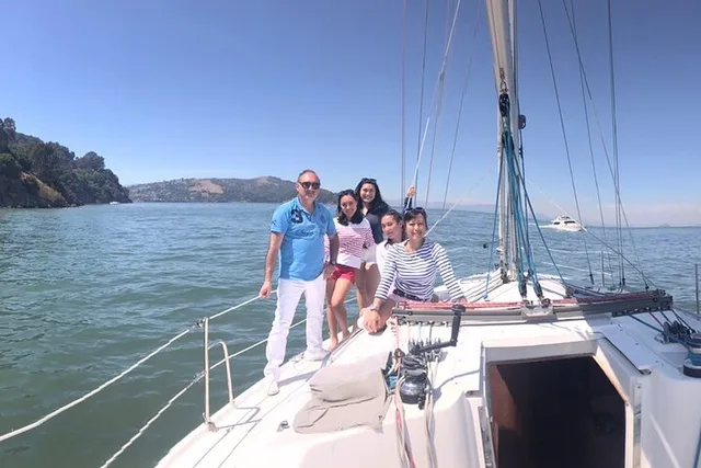 San Francisco Bay Private Sailboat Charter 2 hr - Image 4