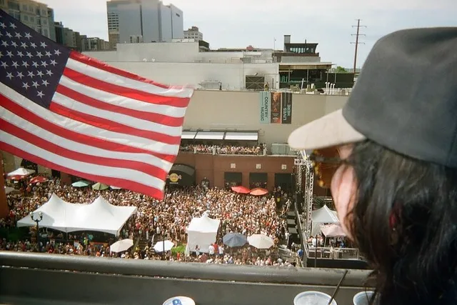 Nashville Night Out Photo Experience - Image 1