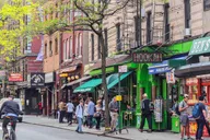 New York City Cupcake Walking Tour thumbnail 4