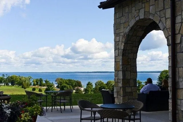Traverse City Winery or Brewery Tour - Image 3