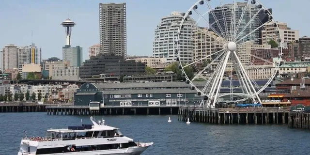 Seattle Private Walking Tour - Image 2