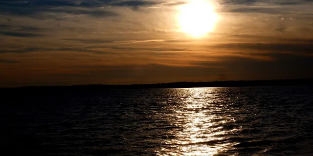 Charleston Haunted Harbor Ghost Cruise 90 min - Image 1