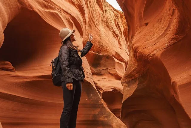 Antelope Canyon Professional Photoshoot - Image 2