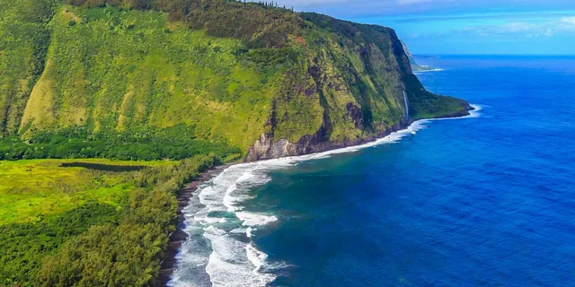 Kohala Coast Helicopter Tour - Image 2