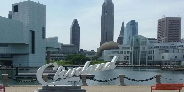 Cleveland Downtown Landmarks Walking Tour - Image 4