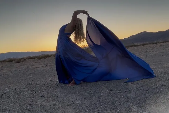 San Diego Flying Dress Photoshoot - Image 4