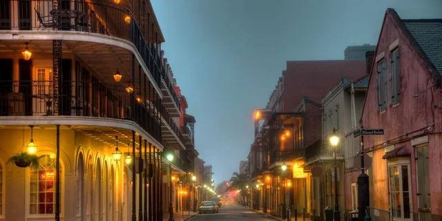 New Orleans Ghost-Themed Walking Tour - Image 2
