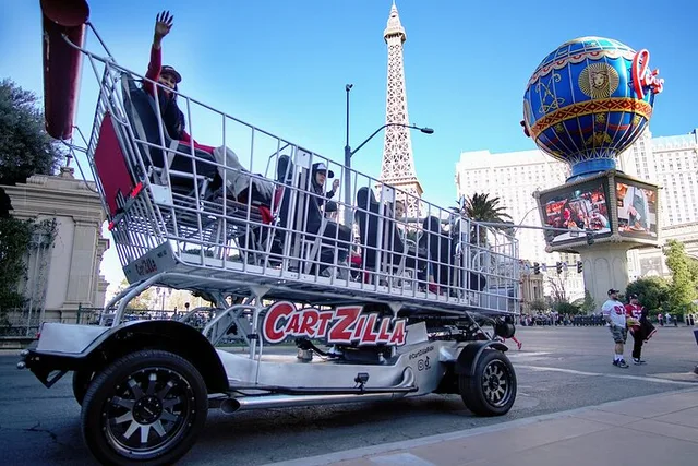 Las Vegas Giant Shopping Cart Ride - Image 1