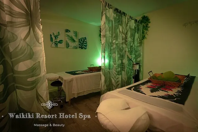 Waikiki Lomi Lomi Massage - Image 5