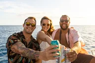 Waikiki Sunset Party Cruise with Live DJ thumbnail 6