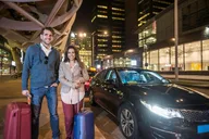 New York LaGuardia Airport Arrival Transfer thumbnail 1