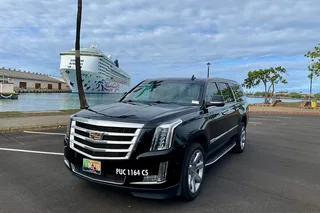 Honolulu Harbor Cruise Transfer by Luxury Vehicle
