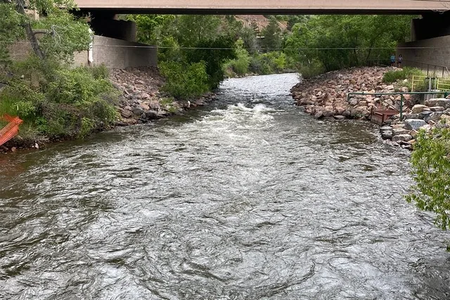 Denver Jeep Tour to Red Rocks and Dinosaur Ridge - Image 2