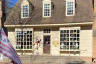 Williamsburg Colonial Women Walking Tour thumbnail 2