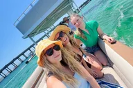 Destin Crab Island Private Tour with Inflatables thumbnail 3