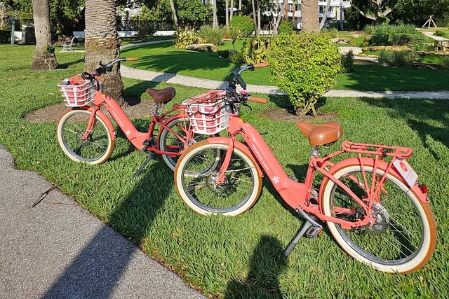 Ft. Lauderdale Train to Palm Beach E-Bike Rental - Image 3